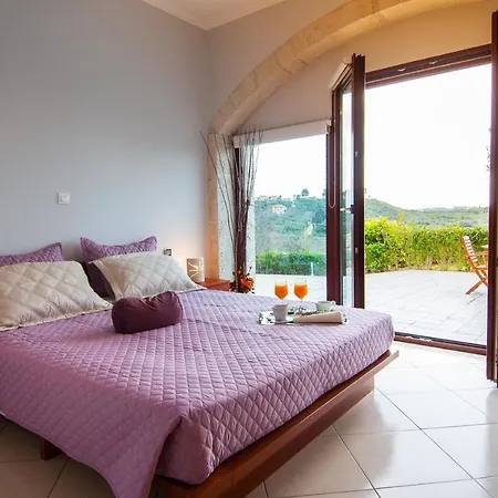 Spartakos Luxury 7 Villa