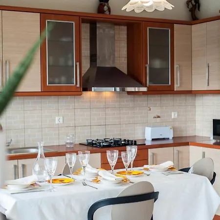Villa Spartakos Luxury 7 *