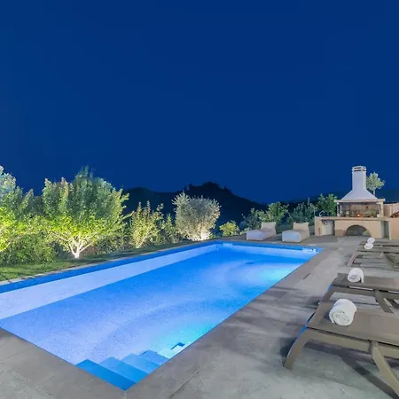 Villa Spartakos Luxury 7 Koukounaria